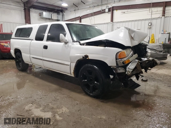 2005 GMC New Sierra 1500 SL with VIN 1GTEC19V55Z336229, listed as a Copart auction lot 86907474 with 0 mi miles and Non Repairable. Bid and sale history available at carsss.com. Image 4.