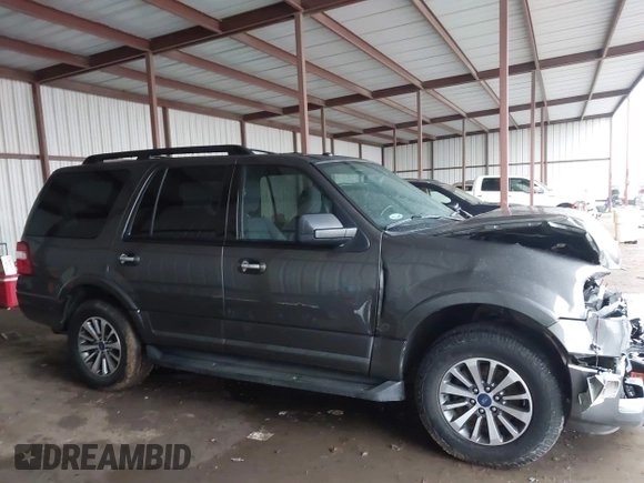 2017 Ford Expedition XLT z VIN 1FMJU1HT9HEA63167, wystawiony jako IAAI lot #42100559 z przebiegiem 134 485 mil mil oraz . Historia ofert i sprzedaży dostępna na DreamBid. Obrazek 13.