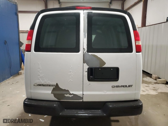 2006 Chevrolet Express Cargo Van with VIN 1GCFG15X661263159, listed as a Copart auction lot 82750954 with 123,090 mi miles and Clean Title. Bid and sale history available at carsss.com. Image 6.