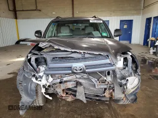 2004 Toyota 4Runner SR5 with VIN JTEBU14R340033796, listed as a Copart auction lot 85018854 with Not Provided miles and Salvage Title. Bid and sale history available at DreamBid. Image 5.