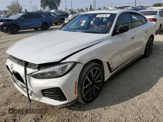 2023 BMW 4 Series 430i z VIN WBA63AV09PFP45446, wystawiony jako Copart lot #83420194 z przebiegiem Nie podano mil oraz Tytuł czysty. Historia ofert i sprzedaży dostępna na DreamBid. Obrazek 1.