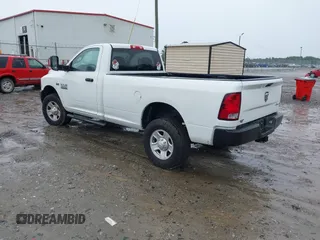 2018 Ram 2500 Tradesman z VIN 3C6MR5AJ8JG127319, wystawiony jako IAAI lot #42378584 z przebiegiem 132 406 mil mil oraz . Historia ofert i sprzedaży dostępna na DreamBid. Obrazek 3.