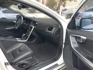 2014 Volvo S60 T5 с VIN YV1612FS0E1286021, выставлен на аукционе IAAI как лот 41708156 с пробегом 115 376 миль миль и . История ставок и продаж доступна на DreamBid. Изображение 5.