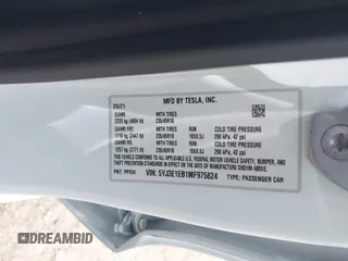 2021 Tesla Model 3 Long Range z VIN 5YJ3E1EB1MF975824, wystawiony jako IAAI lot #42146968 z przebiegiem 97 570 mil mil oraz . Historia ofert i sprzedaży dostępna na DreamBid. Obrazek 9.