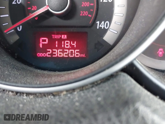 2010 Kia Forte EX z VIN KNAFU4A28A5824092, wystawiony jako IAAI lot #42233005 z przebiegiem 236 206 mil mil oraz . Historia ofert i sprzedaży dostępna na DreamBid. Obrazek 7.