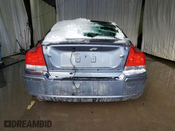 2008 Volvo S60 2.5T with VIN YV1RH592382701627, listed as a Copart auction lot 43521655 with 0 mi miles and Salvage Title. Bid and sale history available at carsss.com. Image 6.