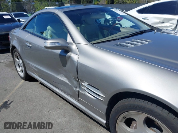 2004 Mercedes-Benz SL 500 with VIN WDBSK75F64F072167, listed as a IAAI auction lot 41862494 with 68,025 mi miles and . Bid and sale history available at DreamBid. Image 6.