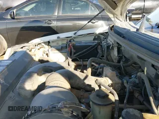 2008 Ford F-150 XL с VIN 1FTRF12W48KC71558, выставлен на аукционе IAAI как лот 42506530 с пробегом 154 479 миль миль и . История ставок и продаж доступна на DreamBid. Изображение 19.