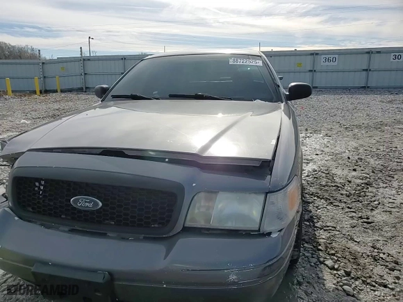 2007 Ford Police Interceptor with VIN 2FAFP71W67X126284, listed as a Copart auction lot 88722525 with 189,794 mi miles and Salvage Title. Bid and sale history available at carsss.com. Image 10.