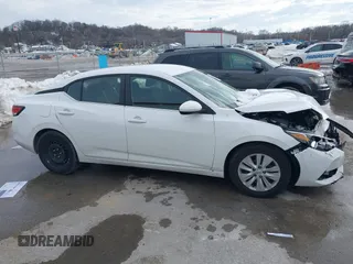 2022 Nissan Sentra S with VIN 3N1AB8BV0NY252854, listed as a IAAI auction lot 41324222 with 57,272 mi miles. Bid and sale history available at carsss.com. Image 12.