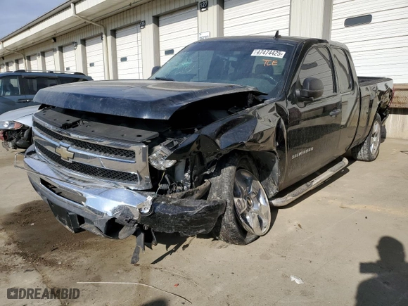 2010 Chevrolet Silverado 1500 LT with VIN 1GCSKSE30AZ252314, listed as a Copart auction lot 47474425 with 171,743 mi miles and Salvage Title. Bid and sale history available at carsss.com. Image 1.