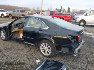 2010 Lexus ES 330 with VIN JTHBK1EG3A2410259, listed as a IAAI auction lot 41408397 with 59,198 mi miles and . Bid and sale history available at DreamBid. Image 3.