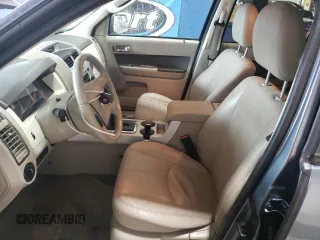 2010 Mercury Mariner z VIN 4M2CN9B70AKJ24170, wystawiony jako Copart lot #49241535 z przebiegiem 118 661 mil mil oraz Szkody całkowita. Historia ofert i sprzedaży dostępna na DreamBid. Obrazek 7.