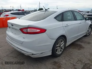 2016 Ford Fusion SE with VIN 3FA6P0H70GR346105, listed as a IAAI auction lot 42609744 with 209,387 mi miles and . Bid and sale history available at DreamBid. Image 4.