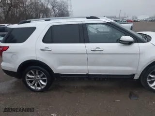 2011 Ford Explorer Limited with VIN 1FMHK8F83BGA95216, listed as a IAAI auction lot 41840498 with 153,409 mi miles. Bid and sale history available at carsss.com. Image 13.