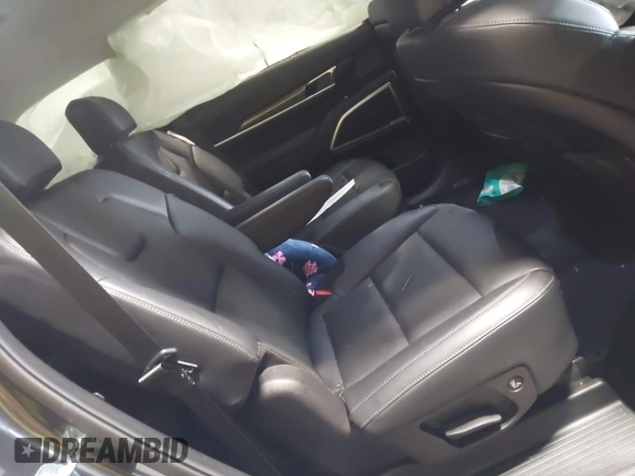 2024 Kia Telluride S with VIN 5XYP6DGC9RG481460, listed as a IAAI auction lot 42309411 with 14,182 mi miles and . Bid and sale history available at DreamBid. Image 8.