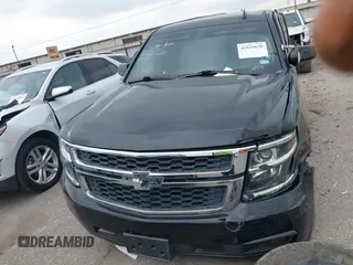 2018 Chevrolet Tahoe Commercial z VIN 1GNLCDEC6JR204921, wystawiony jako IAAI lot #42039630 z przebiegiem 96 008 mil mil oraz . Historia ofert i sprzedaży dostępna na DreamBid. Obrazek 12.