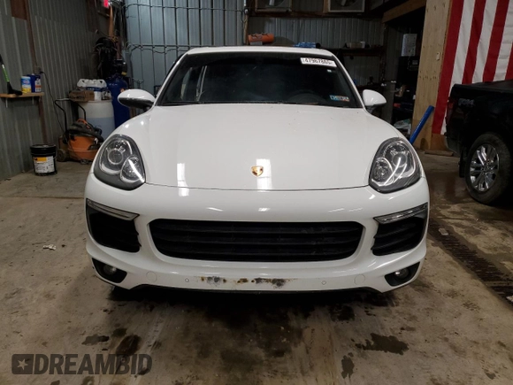 2016 Porsche Cayenne with VIN WP1AA2A27GKA12155, listed as a Copart auction lot 47967865 with 122,817 mi miles and Salvage Title. Bid and sale history available at carsss.com. Image 5.