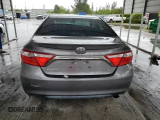 2015 Toyota Camry XLE z VIN 4T1BF1FKXFU002986, wystawiony jako Copart lot #56535815 z przebiegiem 163 382 mil mil oraz Szkoda całkowita • Salvage title. Historia ofert i sprzedaży dostępna na DreamBid. Obrazek 6.