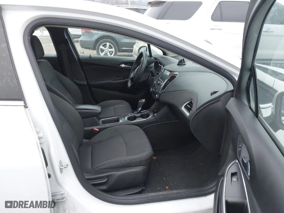 2017 Chevrolet Cruze LT with VIN 1G1BE5SM9H7174488, listed as a IAAI auction lot 41406065 with 127,275 mi miles. Bid and sale history available at carsss.com. Image 5.