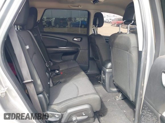 2019 Dodge Journey SE z VIN 3C4PDCBB5KT861358, wystawiony jako IAAI lot #41947841 z przebiegiem 82 099 mil mil oraz . Historia ofert i sprzedaży dostępna na DreamBid. Obrazek 8.