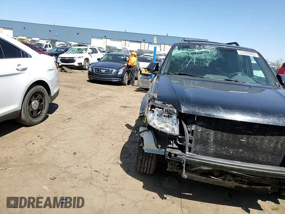 2009 Mercury Mariner Premier с VIN 4M2CU97719KJ08051, выставлен на аукционе Copart как лот 53328965 с пробегом 98 229 миль миль и Чистый • Clean title. История ставок и продаж доступна на DreamBid. Изображение 11.