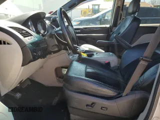 2017 Dodge Grand Caravan SXT with VIN 2C4RDGCG0HR814762, listed as a Copart auction lot 51769485 with 98,166 mi miles and Salvage Title. Bid and sale history available at DreamBid. Image 7.