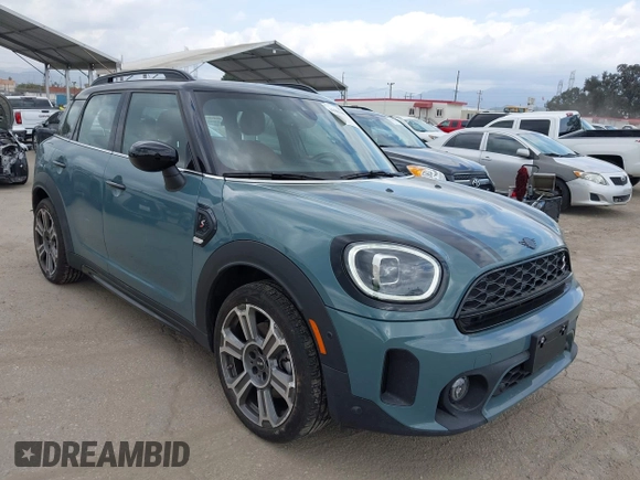 2024 MINI Countryman Cooper S with VIN WMZ53BR06R3S30777, listed as a IAAI auction lot 41903400 with 8,300 mi miles and . Bid and sale history available at DreamBid. Image 1.