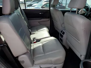 2016 Honda Pilot EX-L z VIN 5FNYF5H50GB008917, wystawiony jako Copart lot #56918335 z przebiegiem 82 691 mil mil oraz Szkoda całkowita • Salvage title. Historia ofert i sprzedaży dostępna na DreamBid. Obrazek 11.