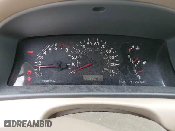 2006 Toyota Corolla CE with VIN 1NXBR32E26Z585721, listed as a Copart auction lot 52023485 with 102,856 mi miles and Salvage Title. Bid and sale history available at DreamBid. Image 9.