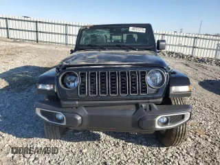 2024 Jeep Gladiator Sport S with VIN 1C6HJTAG3RL105132, listed as a Copart auction lot 48701215 with 576 mi miles and Salvage title. Bid and sale history available at DreamBid. Image 5.