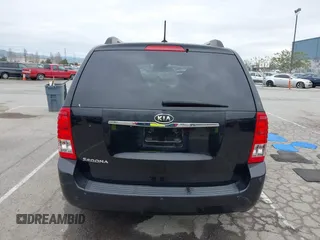 2012 Kia Sedona LX with VIN KNDMG4C78C6502141, listed as a IAAI auction lot 41725800 with 153,789 mi miles and . Bid and sale history available at carsss.com. Image 15.
