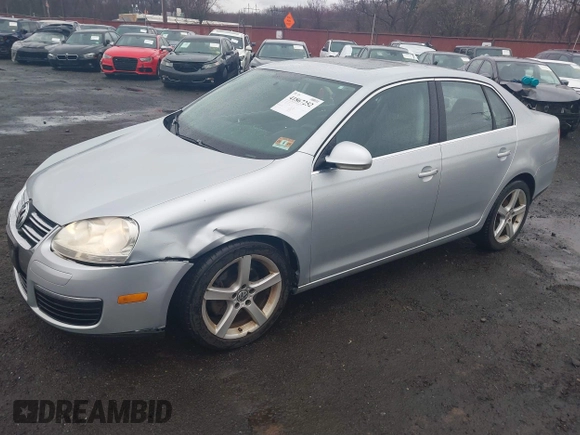 2009 Volkswagen Jetta Sedan SE with VIN 3VWRM71K29M147657, listed as a IAAI auction lot 41867252 with 87,625 mi miles. Bid and sale history available at carsss.com. Image 18.