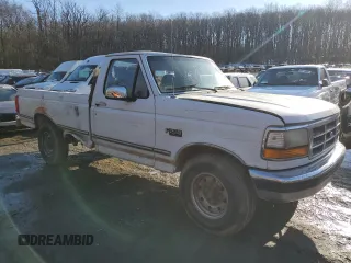 1995 Ford F-250 with VIN 1FTHF25H6SNB59719, listed as a Copart auction lot 42352145 with 0 mi miles and Salvage Title. Bid and sale history available at carsss.com. Image 4.