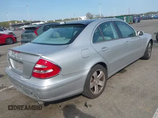 2003 Mercedes-Benz E 320 with VIN WDBUF65J73A287337, listed as a IAAI auction lot 42119803 with 169,238 mi miles and . Bid and sale history available at DreamBid. Image 4.