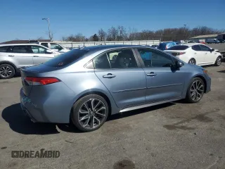2020 Toyota Corolla SE with VIN JTDS4RCE0LJ001852, listed as a Copart auction lot 50583125 with 68,421 mi miles and Salvage Title. Bid and sale history available at DreamBid. Image 3.