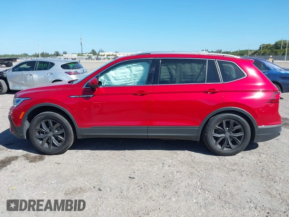 2024 Volkswagen Tiguan SE with VIN 3VVNB7AX5RM061571, listed as a IAAI auction lot 41837016 with 4,969 mi miles and . Bid and sale history available at DreamBid. Image 14.
