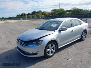 2015 Volkswagen Passat 1.8T Limited Edition with VIN 1VWAS7A35FC090573, listed as a IAAI auction lot 42029286 with 151,451 mi miles. Bid and sale history available at carsss.com. Image 17.