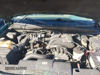 2003 Ford Explorer XLS z VIN 1FMZU62K13UB68767, wystawiony jako IAAI lot #40780973 z przebiegiem Nie podano mil oraz . Historia ofert i sprzedaży dostępna na DreamBid. Obrazek 10.