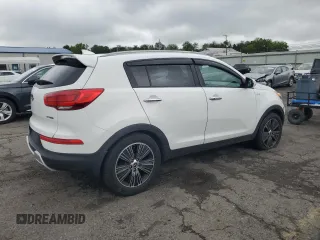 2015 Kia Sportage EX with VIN KNDPCCAC9F7692369, listed as a Copart auction lot 58847895 with 250,000 mi miles and Salvage title. Bid and sale history available at DreamBid. Image 3.