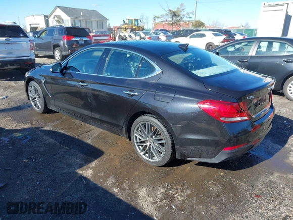 2019 Genesis G70 2.0T Advanced with VIN KMTG34LA0KU032218, listed as a IAAI auction lot 41527763 with 69,501 mi miles. Bid and sale history available at carsss.com. Image 3.