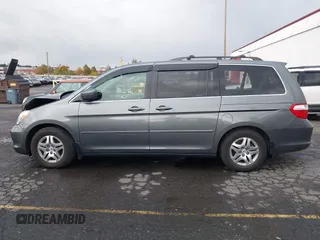 2007 Honda Odyssey EX-L z VIN 5FNRL386X7B445642, wystawiony jako IAAI lot #40652844 z przebiegiem 202 622 mil mil oraz . Historia ofert i sprzedaży dostępna na DreamBid. Obrazek 14.