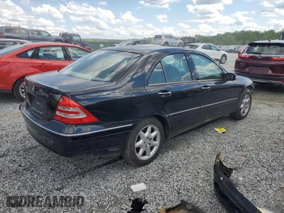 2003 Mercedes-Benz C 240 with VIN WDBRF61J93E013383, listed as a Copart auction lot 55706845 with 201,576 mi miles and Salvage title. Bid and sale history available at DreamBid. Image 3.