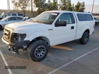 2013 Ford F-150 XL with VIN 1FTMF1CM8DFC21031, listed as a Copart auction lot 83621154 with 83,602 mi miles and Salvage Title. Bid and sale history available at carsss.com. Image 1.