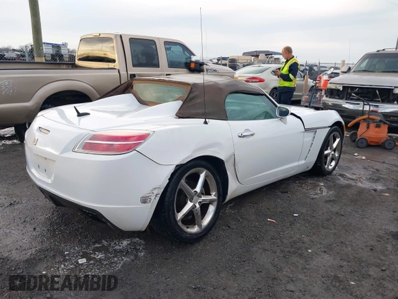 2007 Saturn Sky with VIN 1G8MB35B87Y113465, listed as a IAAI auction lot 41192976 with 230,712 mi miles. Bid and sale history available at carsss.com. Image 4.