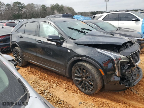 2023 Cadillac XT4 FWD Sport with VIN 1GYFZER49PF137202, listed as a Copart auction lot 46704555 with 17,233 mi miles and Salvage Title. Bid and sale history available at carsss.com. Image 4.