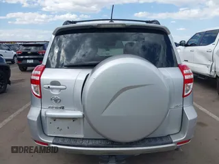 2011 Toyota RAV4 Ltd with VIN JTMDK4DV5B5101596, listed as a IAAI auction lot 41992965 with 194,302 mi miles. Bid and sale history available at carsss.com. Image 16.