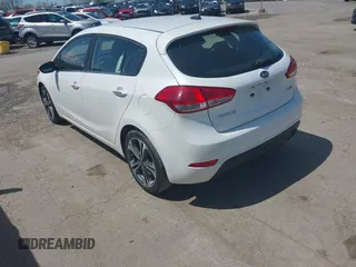 2016 Kia Forte EX with VIN KNAFX5A84G5628970, listed as a IAAI auction lot 42098764 with 92,003 mi miles and . Bid and sale history available at DreamBid. Image 3.