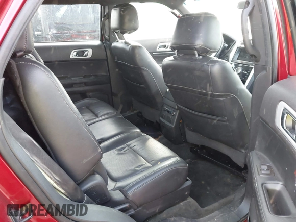 2014 Ford Explorer Sport z VIN 1FM5K8GT7EGC36069, wystawiony jako IAAI lot #41468723 z przebiegiem Nie podano mil oraz . Historia ofert i sprzedaży dostępna na DreamBid. Obrazek 8.