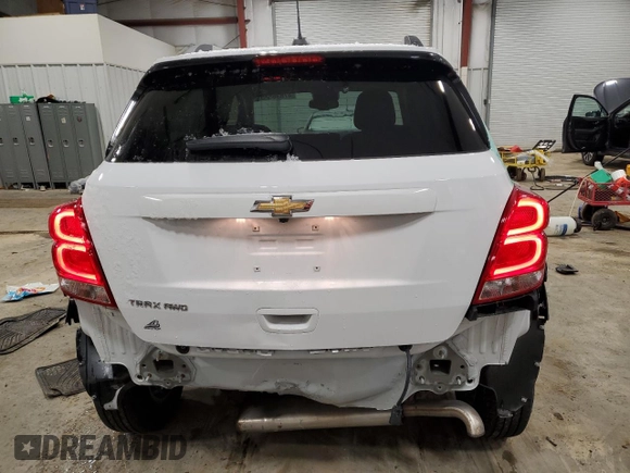 2022 Chevrolet Trax LT with VIN KL7CJPSM1NB564803, listed as a Copart auction lot 47836585 with 18,295 mi miles and Salvage Title. Bid and sale history available at carsss.com. Image 6.